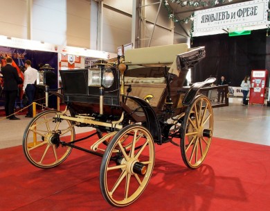 121 год назад был представлен первый русский автомобиль